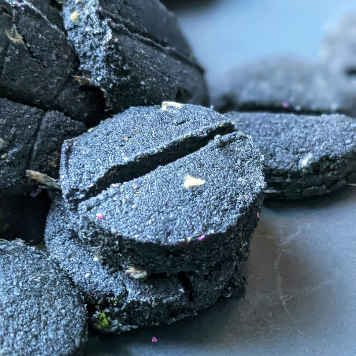 Coal dog clearance treats